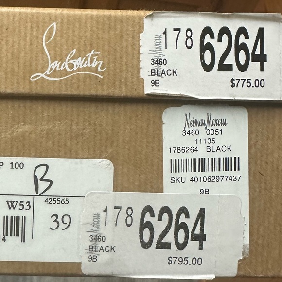 CHRISTIAN LOUBOUTIN PUMP - Picture 11 of 12